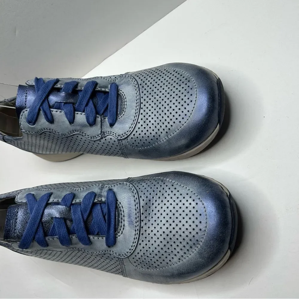 Dansko Blue leather Low-Top Sneakers shoes 38 Perforated Design